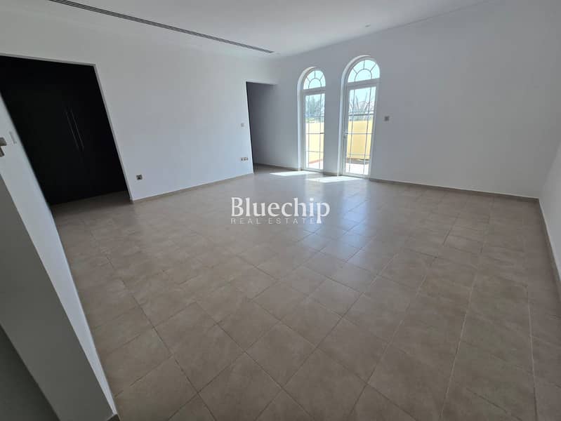 Corner Plot | Extended | Great Location