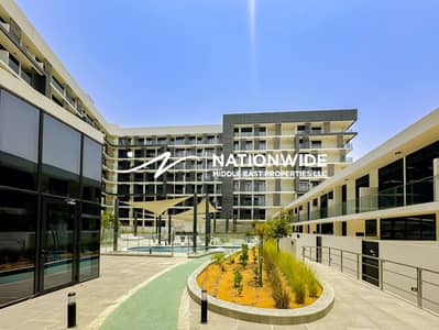 1 Bedroom Apartment for Sale in Masdar City, Abu Dhabi - Vacant Unit | Furnished | Chic 1BR | Ideal Area