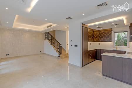 2 Bedroom Villa for Sale in Arabian Ranches, Dubai - Fully upgraded | Opposite pool and Park | Single Row