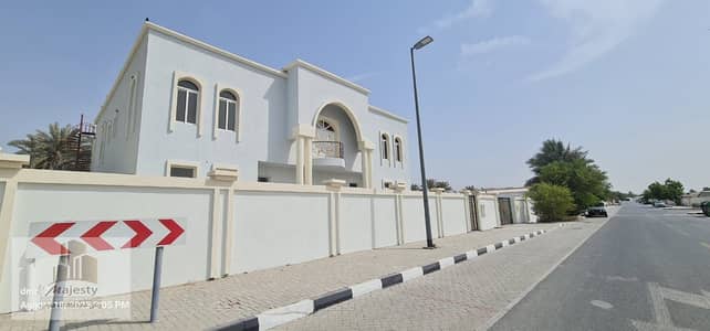 10+ Schlafzimmer Villa zum zum Verkauf in Al Talae, Sharjah - IMG-20250916-WA0031. jpg