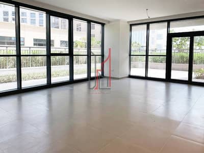 Exclusive 2bhk Pool and Community View Exclusive 2bhk Pool and Community View