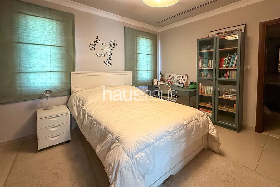 Vacant Now | Type 4 | Huge Corner Plot - Image 11