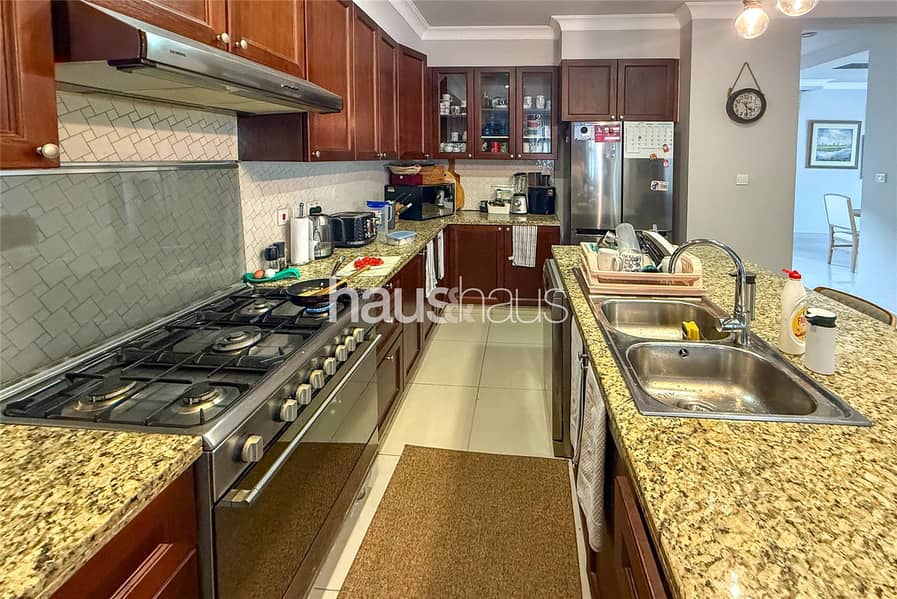 Vacant Now | Type 4 | Huge Corner Plot - Image 12