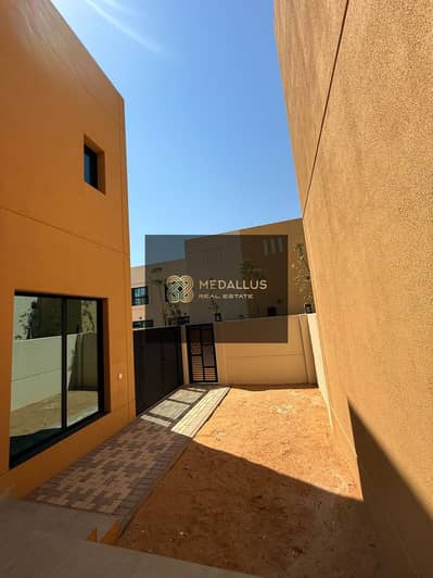 3 Bedroom Townhouse for Sale in Al Rahmaniya, Sharjah - IMG-20250321-WA0145. jpg
