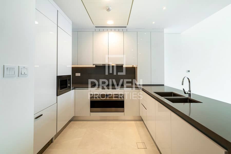 Brand New Apt | Amazing Canal View | Vacant