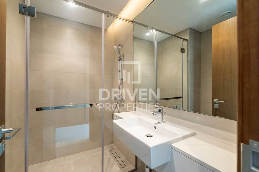 Brand New Apt | Amazing Canal View | Vacant - Image 11