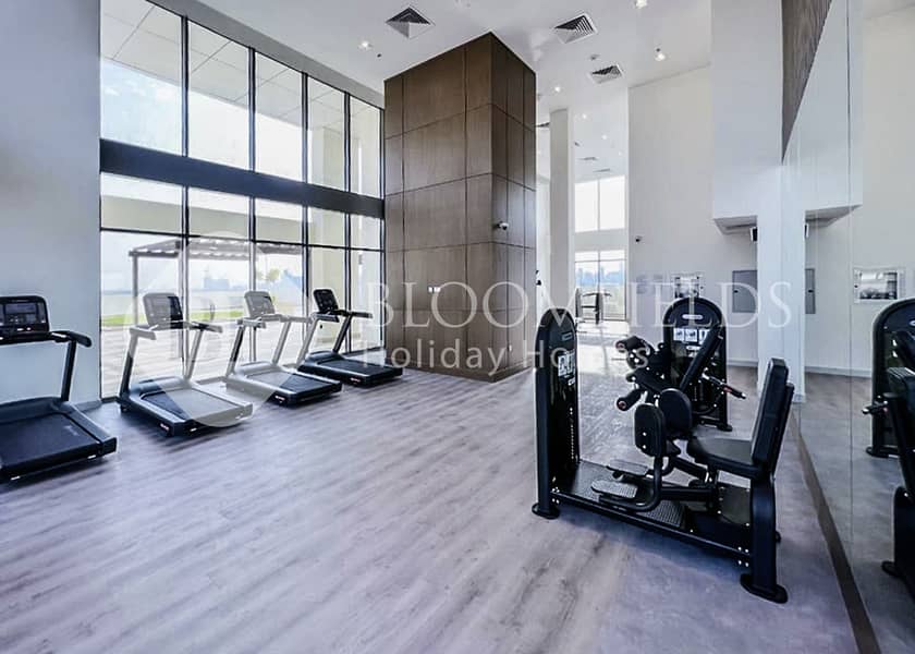 Canal View | Fully Furnished | Holiday Stay - Image 21