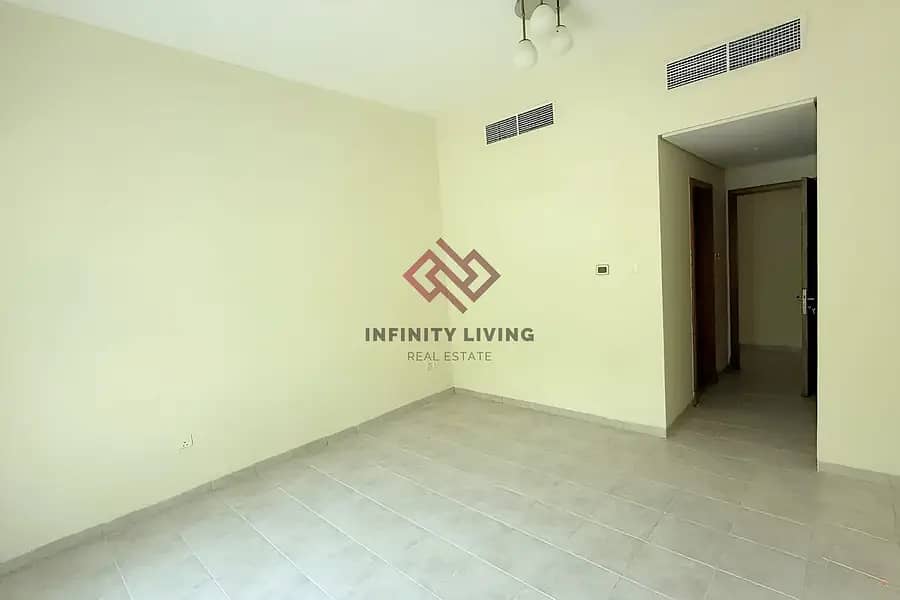 Spacious 1-Bedroom Apartment for Sale | Prime Location Near The Gardens Metro Station | High ROI | Excellent Investment Opportunity