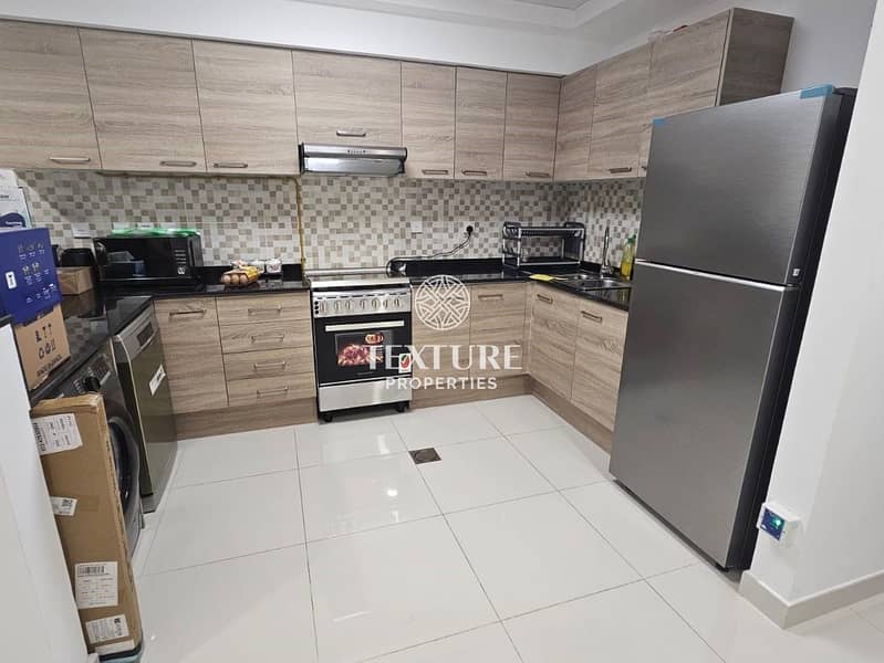 Canal View | Ready to Move | Bright & Spacious - Image 8