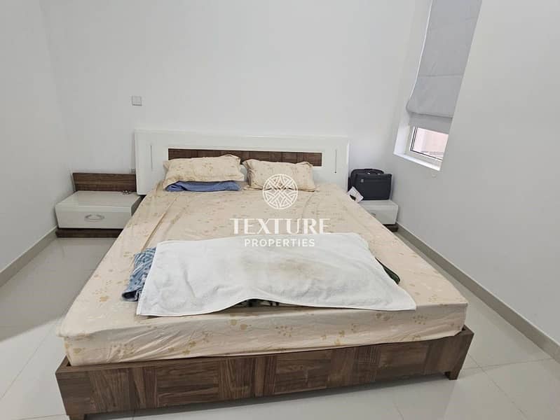 Canal View | Ready to Move | Bright & Spacious - Image 11