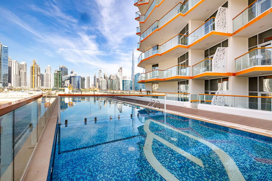 Spacious Studio with Canal View | Ready to Move in