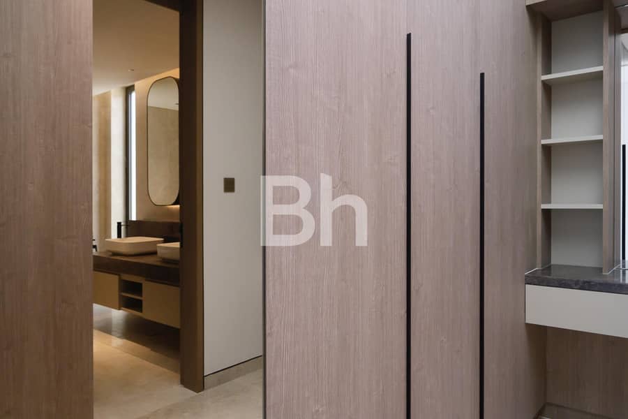 Closed Kitchen I Garden Suite I Brand New - Image 22