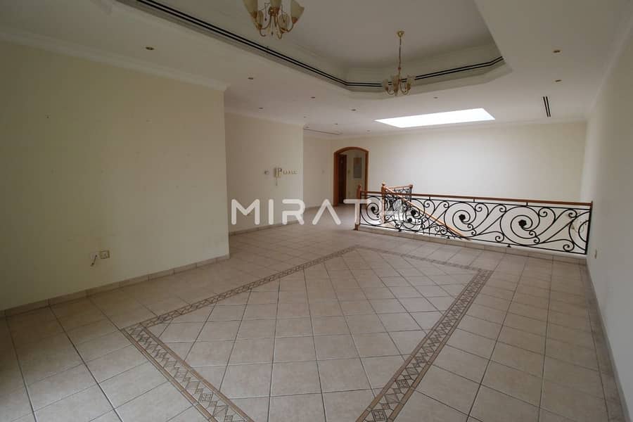 4BR Compound Villa | Premium | Shared Pool - Image 9