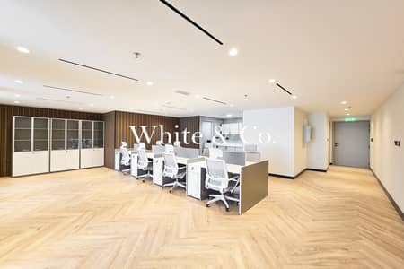 Office for Rent in Jumeirah Lake Towers (JLT), Dubai - Waterfront View | High Floor | Grade A
