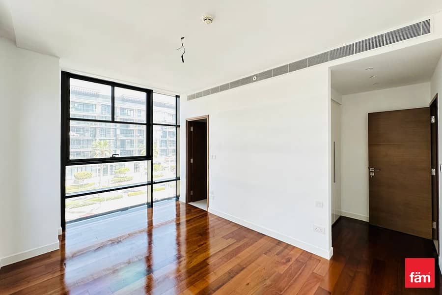 Refined 3BR | Heart of the City | Boulevard Vista - Image 12