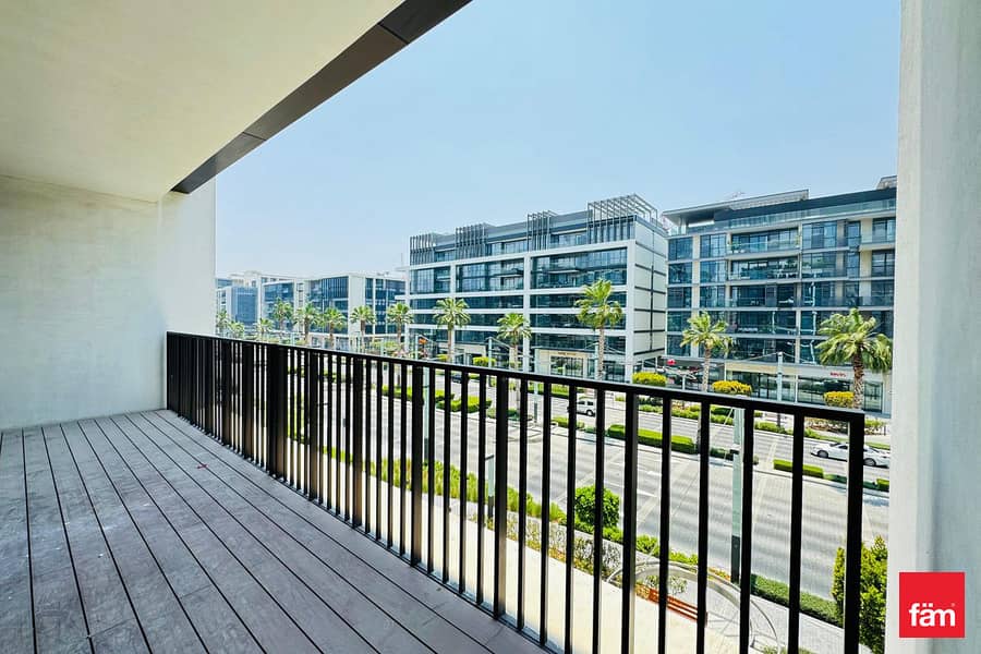 Refined 3BR | Heart of the City | Boulevard Vista - Image 21