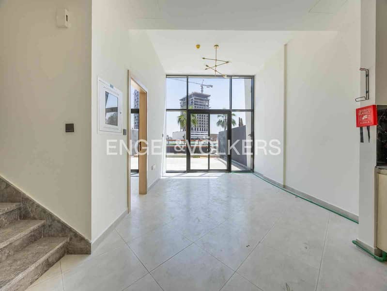 Vacant | Private Villa Feeling | Huge Terrace Vacant | Private Villa Feeling | Huge Terrace