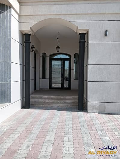 阿尔沃尔卡街区， 迪拜 4 卧室别墅待租 - WhatsApp Image 2025-09-15 at 2.40. 26 PM (1). jpeg