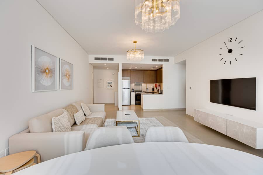 Sea View 2 Bedroom in 5242 Towers, Dubai Marina