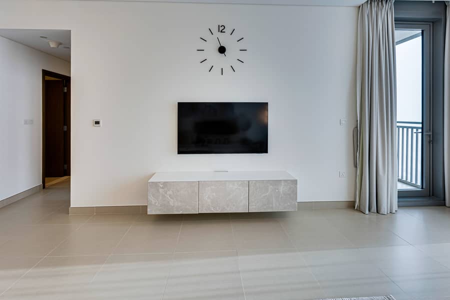 Sea View 2 Bedroom in 5242 Towers, Dubai Marina - Image 12