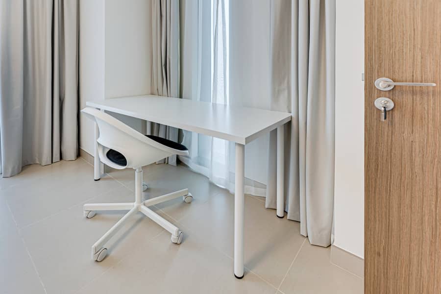 Sea View 2 Bedroom in 5242 Towers, Dubai Marina - Image 21