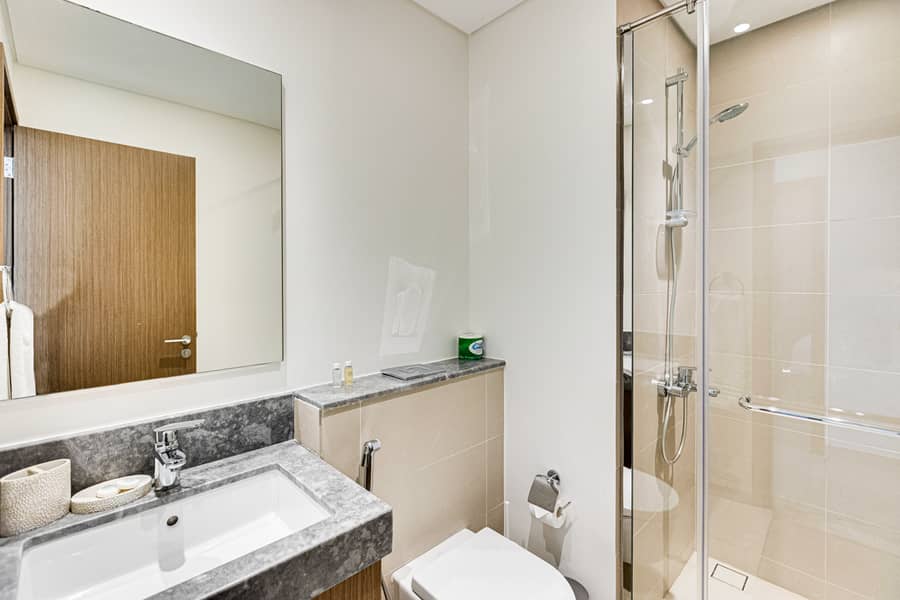 Sea View 2 Bedroom in 5242 Towers, Dubai Marina - Image 22