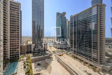 مکتب  للايجار في الخليج التجاري، دبي - مکتب في برج بارك لين،الخليج التجاري 140000 درهم - 12812493
