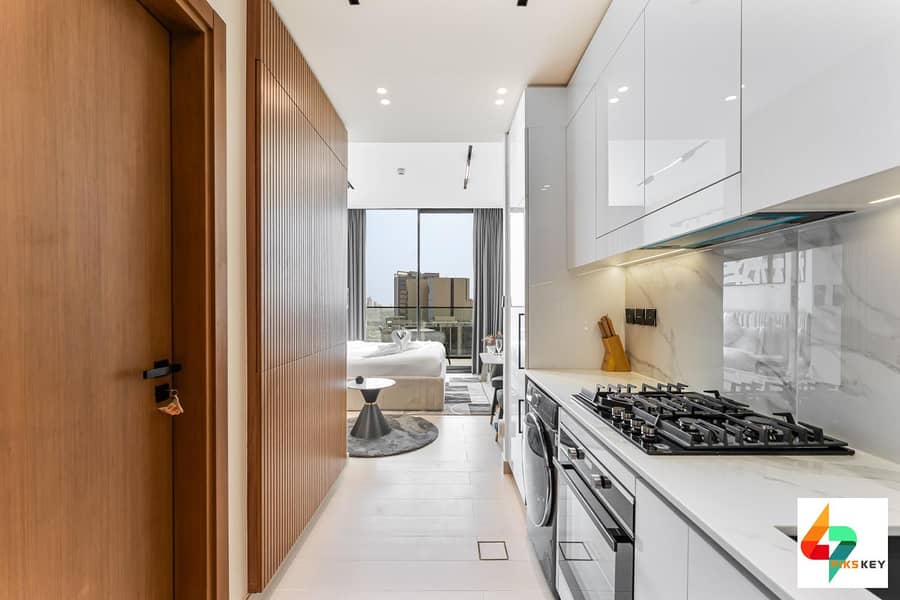 ALL INCLUSIVE & NO EXTRA CHRAGES! Brand New w/ Smart Home Technology System - Image 9