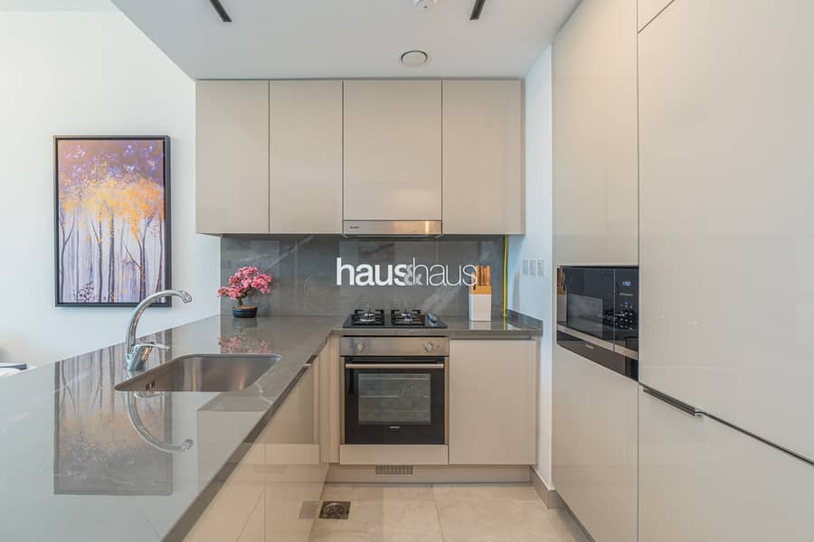 Charming Pool View | Premium Facilities | Modern