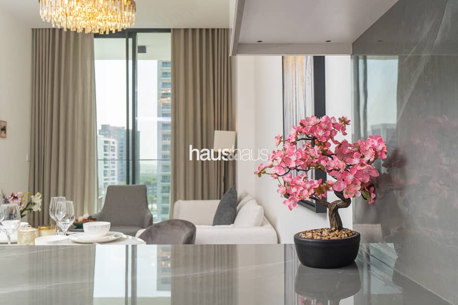 Charming Pool View | Premium Facilities | Modern - Image 20