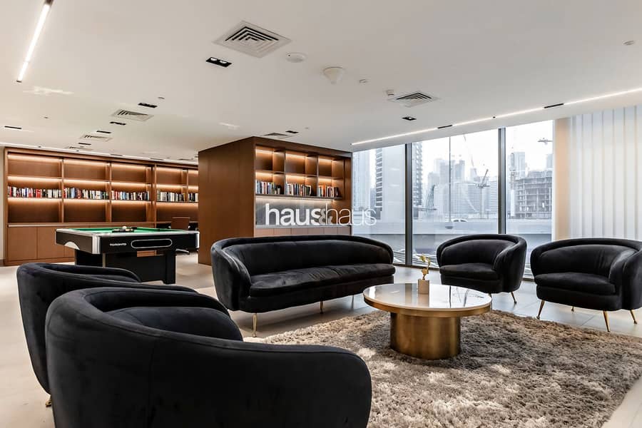 Charming Pool View | Premium Facilities | Modern - Image 38