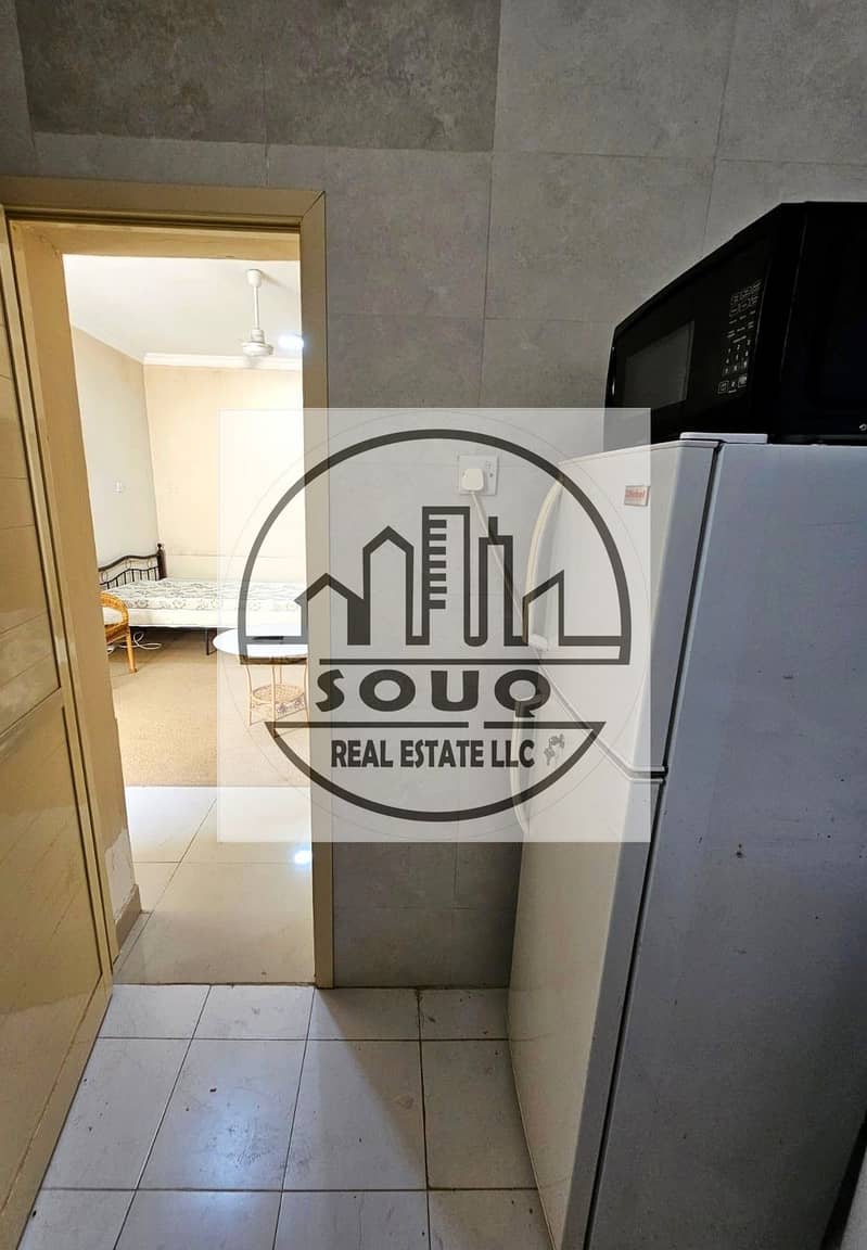 11 Kitchen6. jpg
