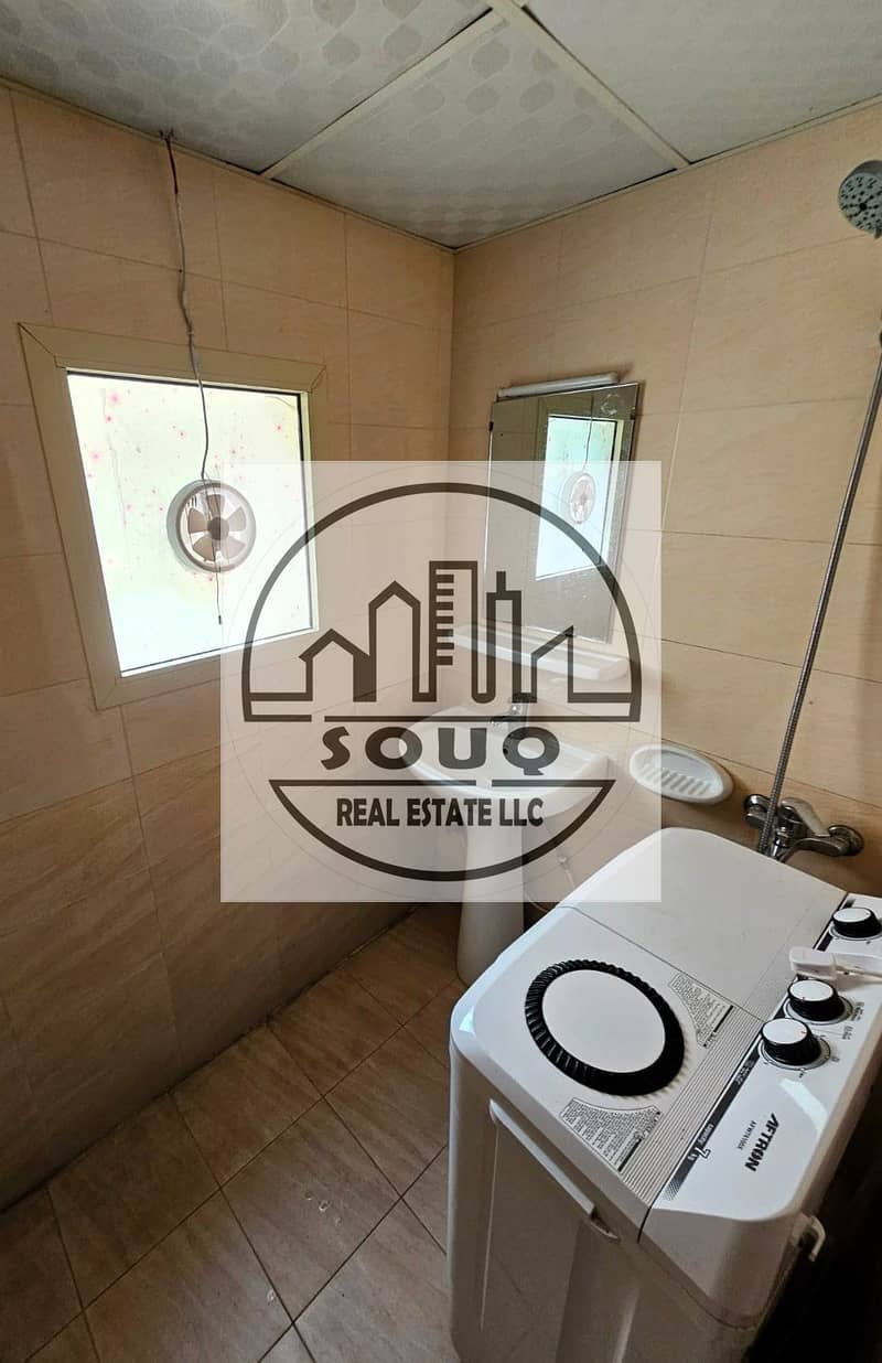 10 bathroom2 unit 6. jpg