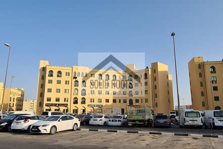 Shop for Rent in International City, Dubai - 1. JPG
