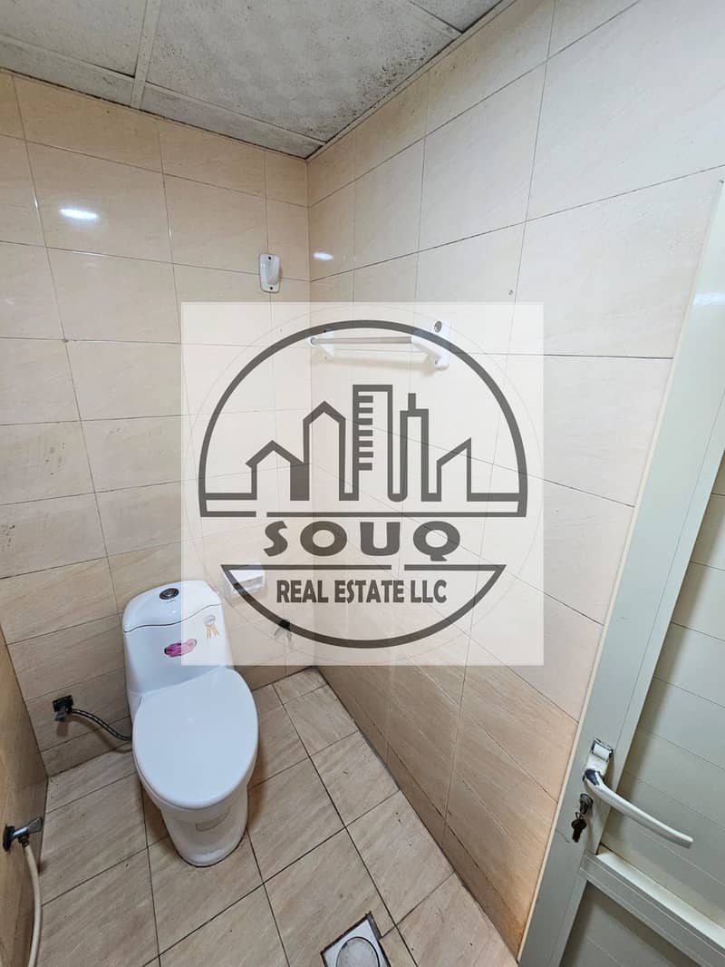 11 bathroom 2 unit 2. jpg