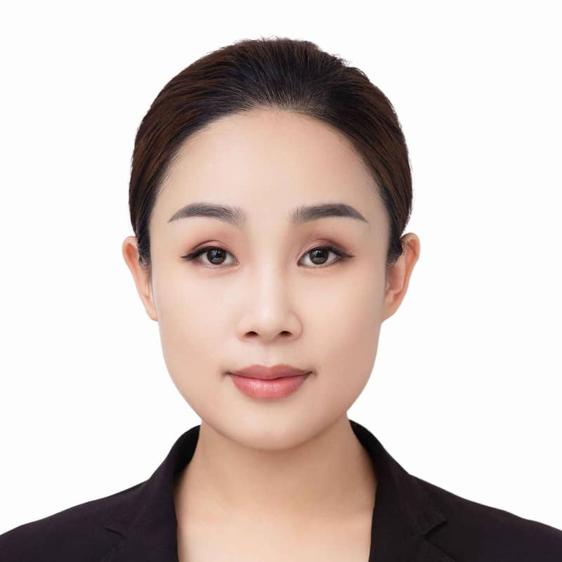 Yunyi Geng
