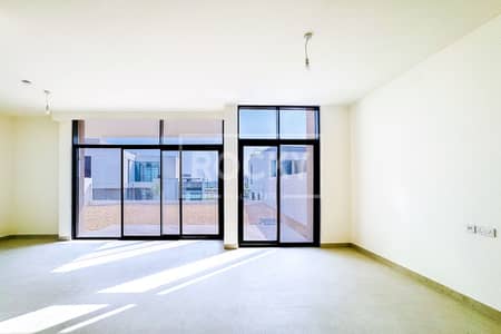 4 Bedroom Villa for Rent in Al Furjan, Dubai - Spacious Villa | Vacant | With Maids Room