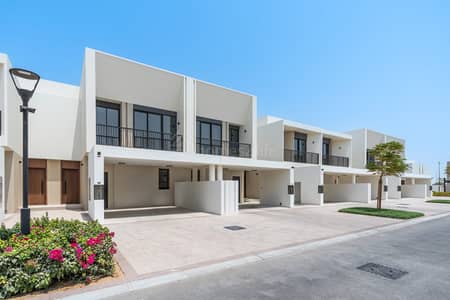 3 Bedroom Townhouse for Rent in Town Square, Dubai - Move In Soon | Private Garden | Covered Parking