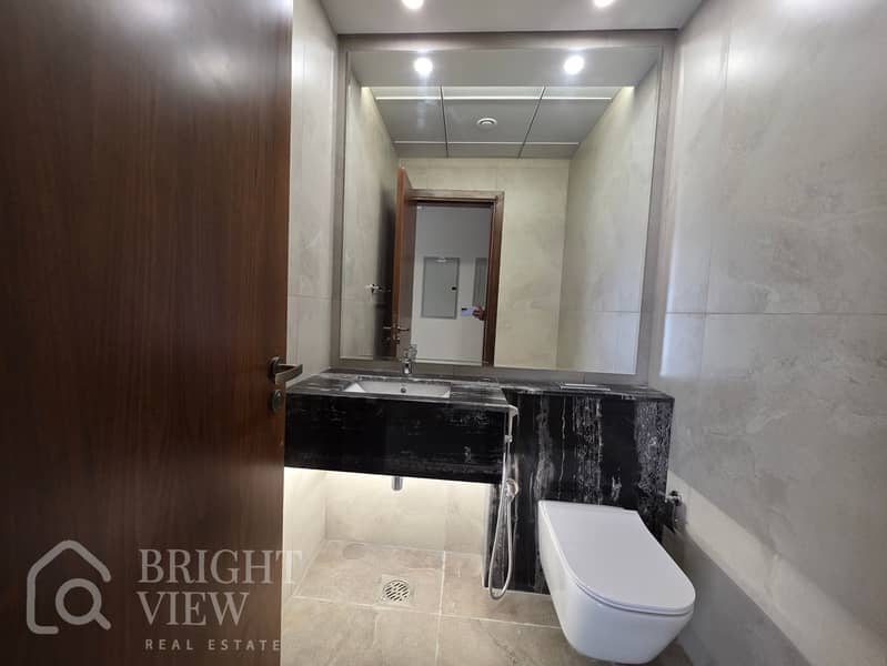 Brand new | Fully Furnished | Ready to move - Image 8