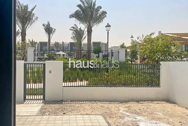 تاون هاوس في لاروزا 6،لاروزا،فيلانوفا،دبي لاند 3 غرف 3275000 درهم - 12815076