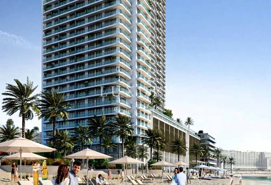 8 BEACHGATE. jpg