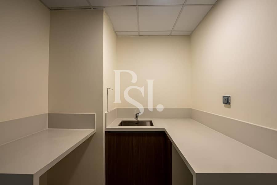 10 4BRM-VI90869-Unit-V-186-Magnolia-Yas-Acres-Yas-Island-Abu-Dhabi-UAE (6). jpg