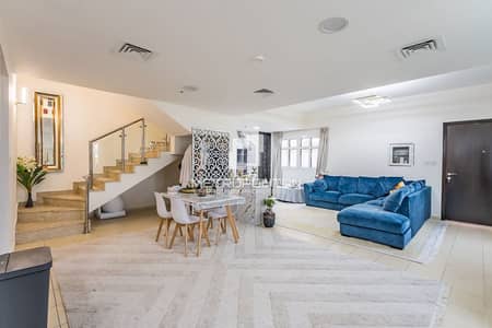 5 Bedroom Villa for Sale in Jumeirah Village Circle (JVC), Dubai - Spacious 5 Beds | Well Located | Motivated Seller