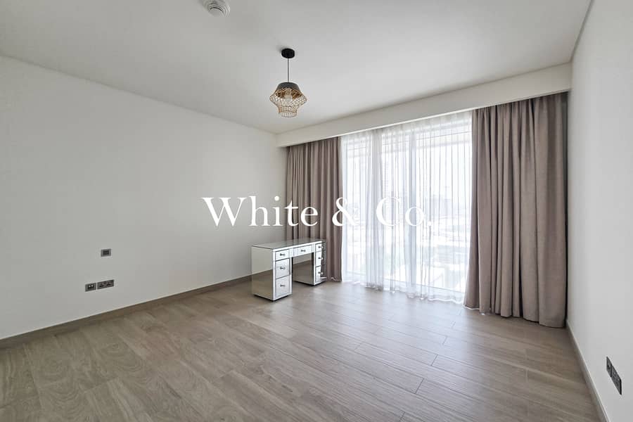 Penthouse 2 Bed | Duplex | Open Plan - Image 7