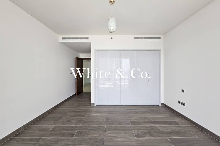 Penthouse 2 Bed | Duplex | Open Plan - Image 9