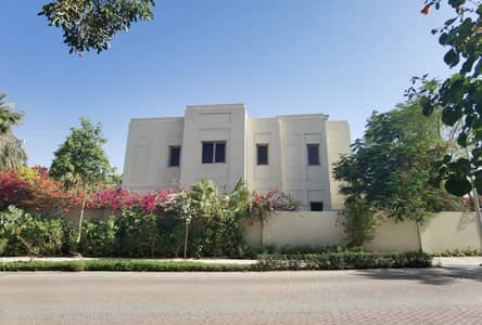 فیلا 6 غرف نوم للايجار في البراري، دبي - IMG-20250526-WA0033. jpg