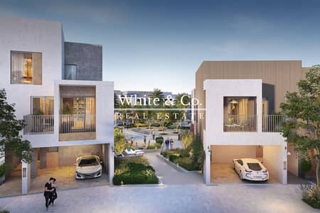 3 Bedroom Townhouse for Sale in Arabian Ranches 3, Dubai - Skylight Unit | On the Pool | Single Row