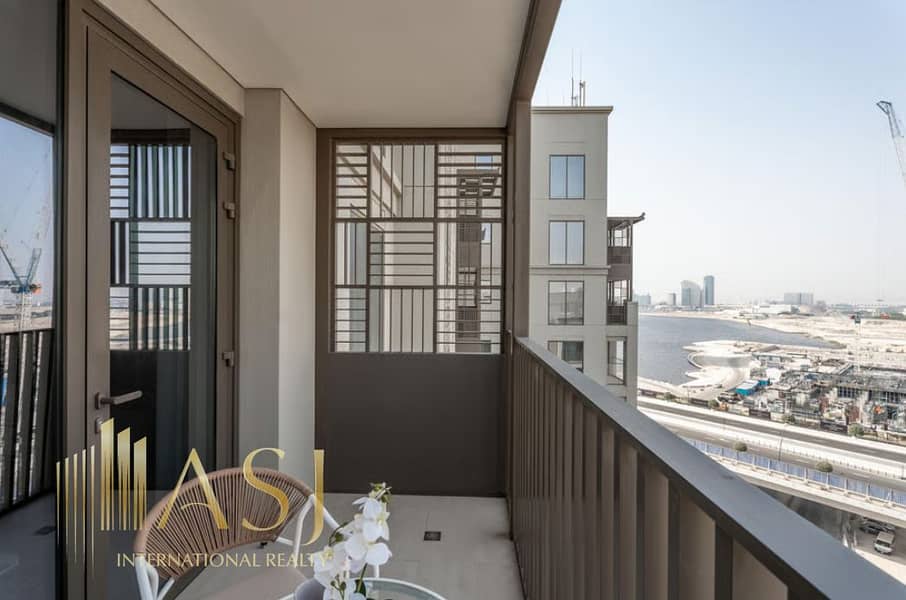 Direct Beach Access | Fully Furnished | Upgraded