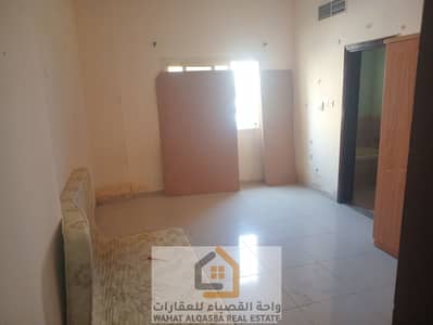 Studio for Rent in Bu Tina, Sharjah - ٢٠٢٥٠٩١٧_١١٠٣٠٢. jpg