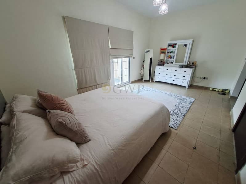 Lush Green Garden| With White Goods| Next to Park